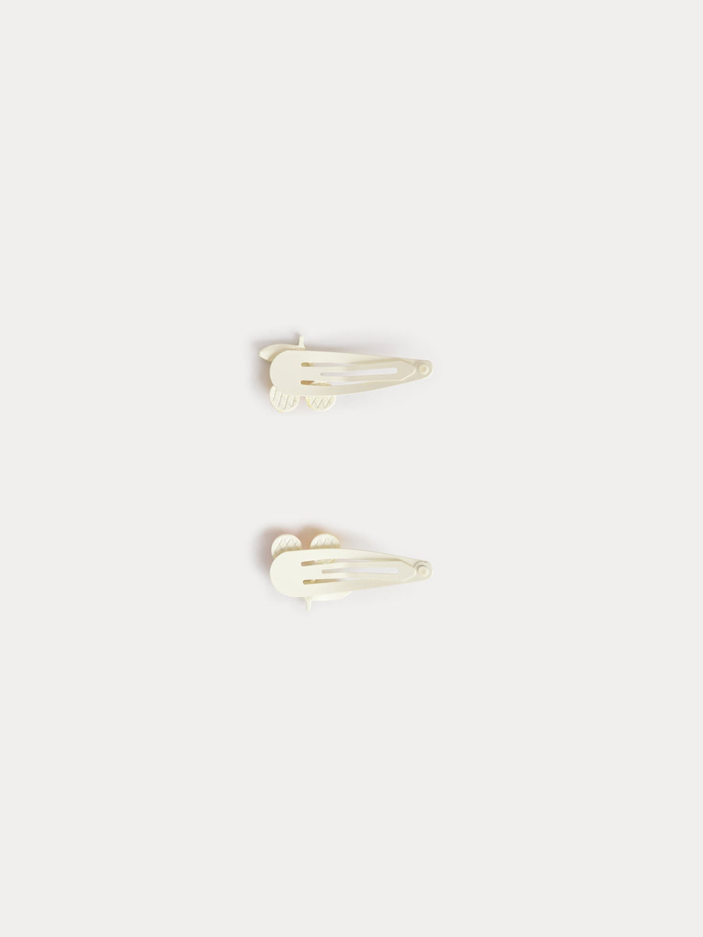 barrettes décorées de cerises